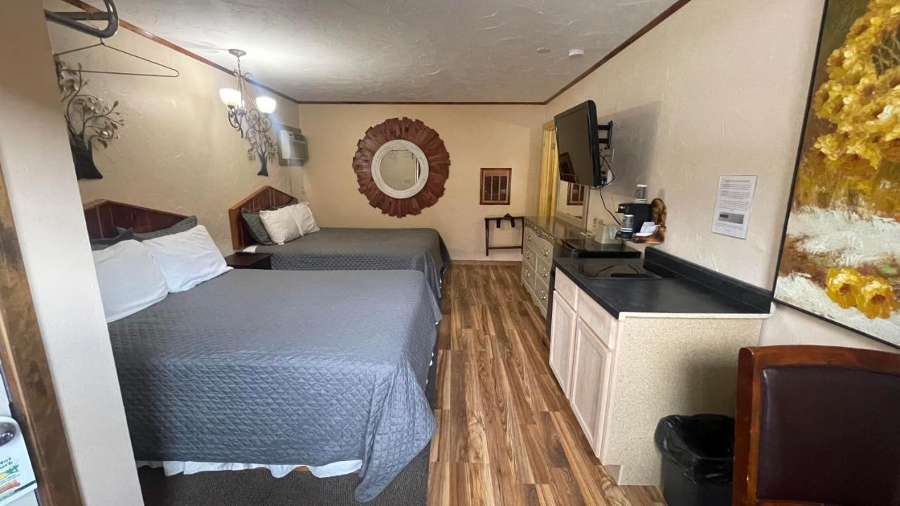 Cedar Wood Hotel Deadwood